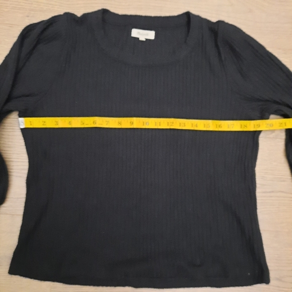 Madewell  Brushed Rib Pleat Sleeve Top - Picture 9 of 11